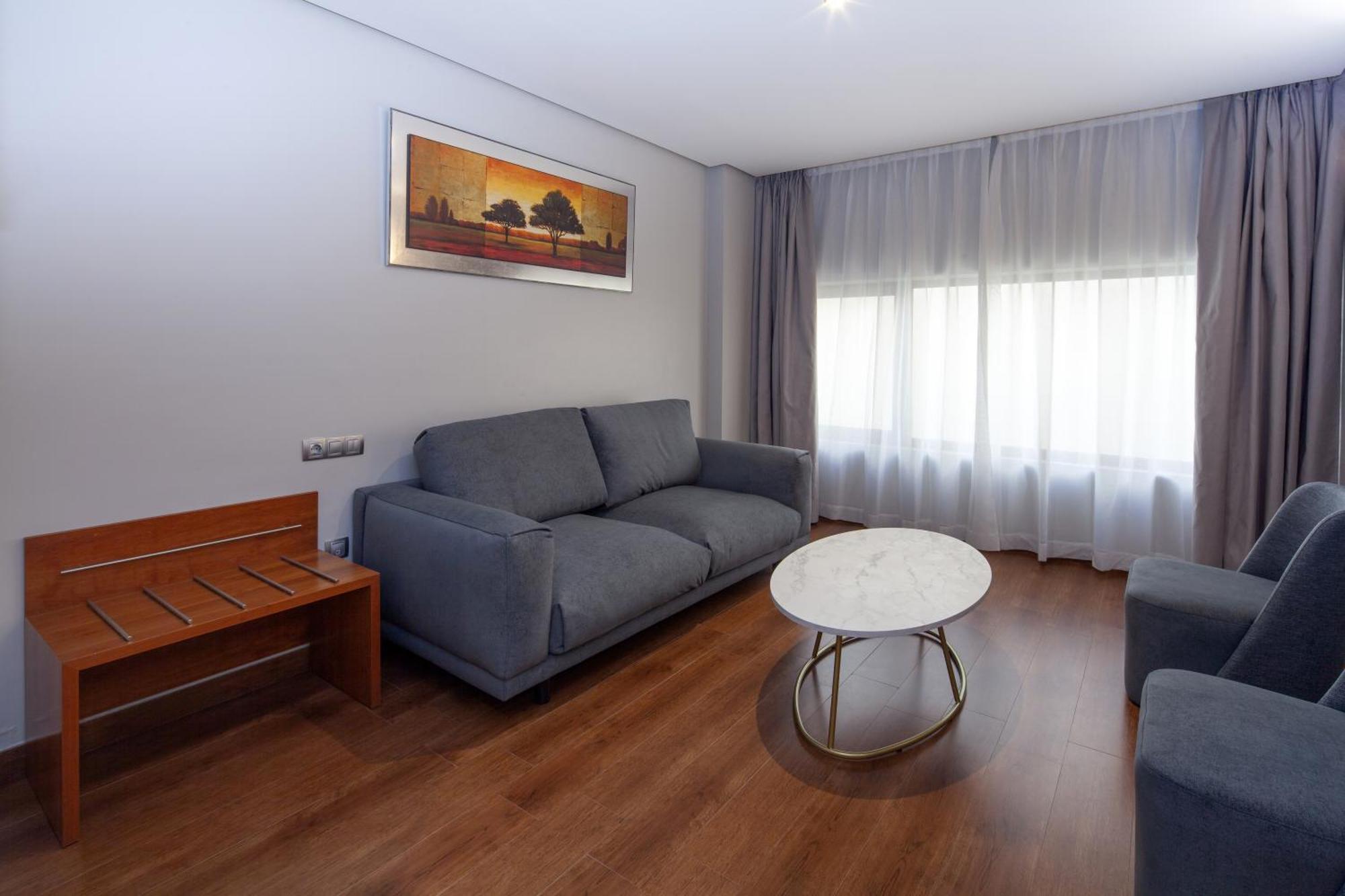 Leflet Sanlucar Hotel Sanlucar la Mayor Ngoại thất bức ảnh
