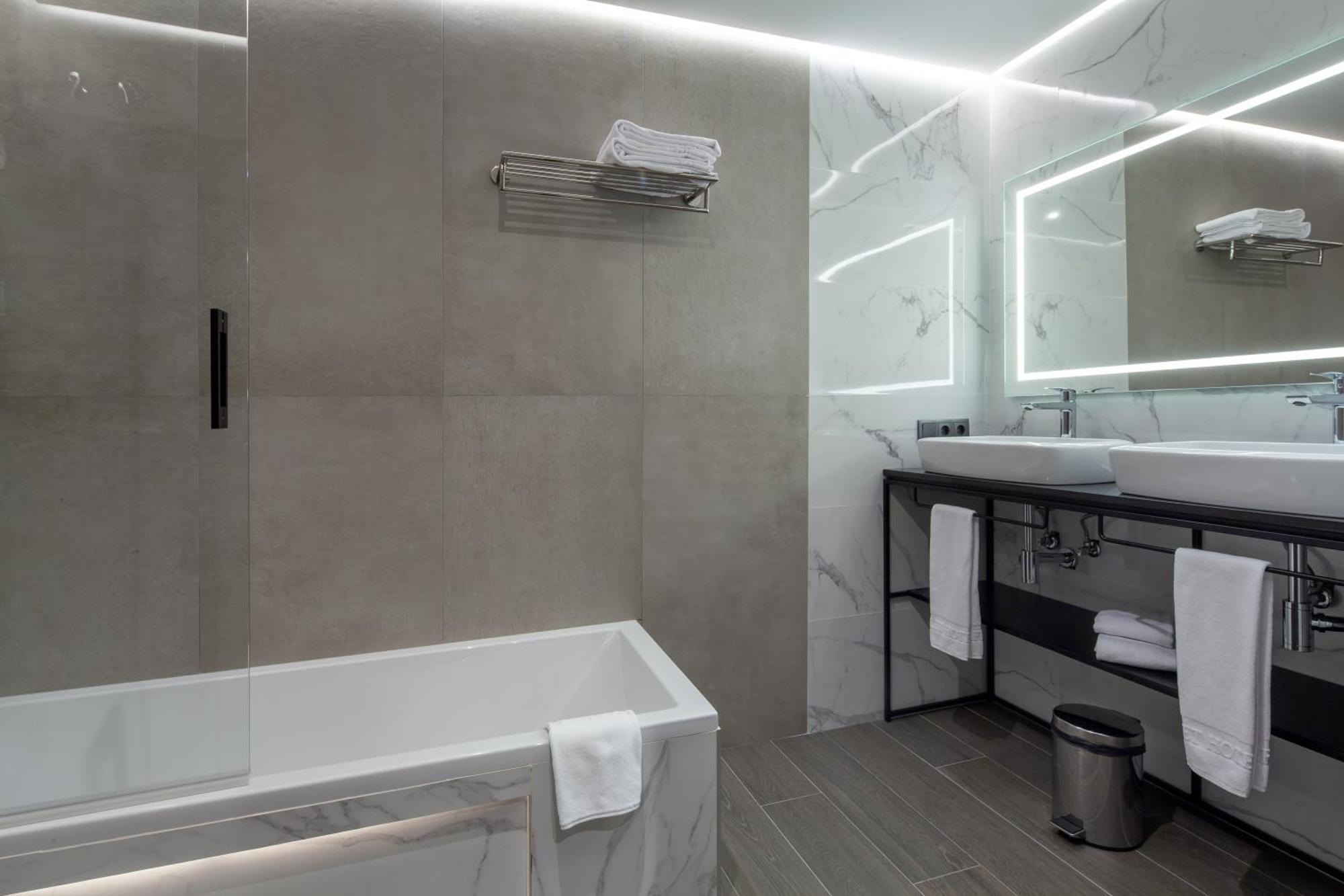 Leflet Sanlucar Hotel Sanlucar la Mayor Ngoại thất bức ảnh