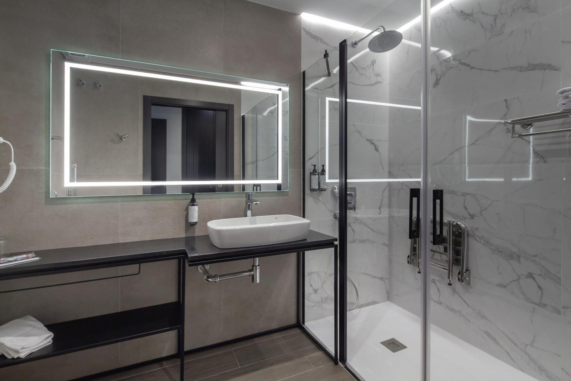 Leflet Sanlucar Hotel Sanlucar la Mayor Ngoại thất bức ảnh