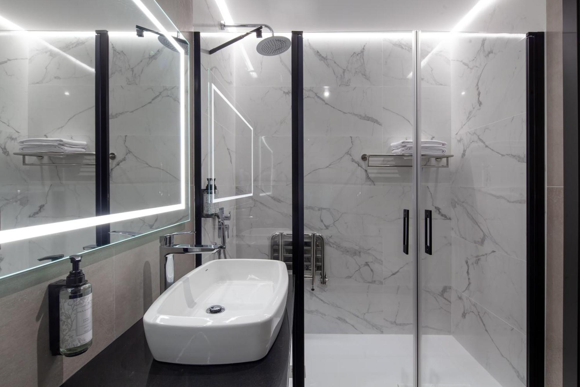Leflet Sanlucar Hotel Sanlucar la Mayor Ngoại thất bức ảnh